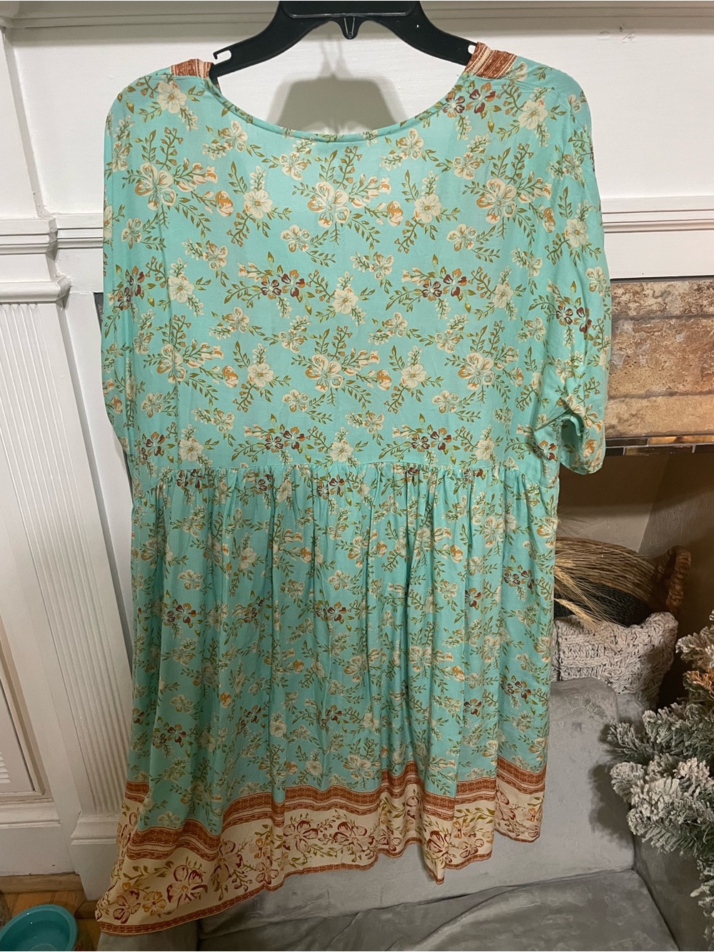 Umgee Mint Green Floral Boho Blouse with Cream and Rust Accents - Picture 2 of 3